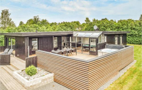 Nice Home In Juelsminde With Sauna in Sønderby
